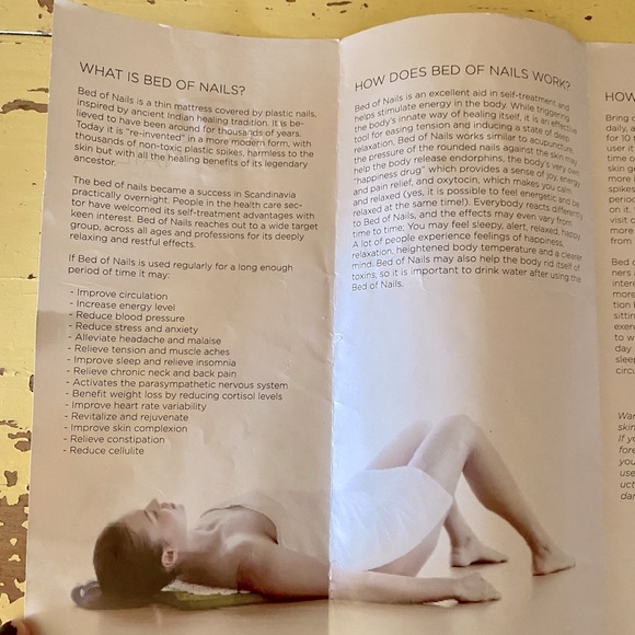 Bed of Nails Acupressure Neck Pillow - Picture 4 of 4